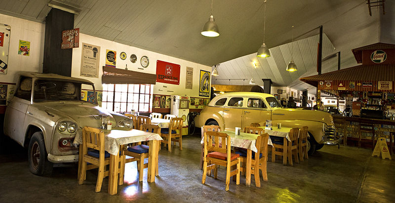 Canyon Roadhouse Fish River Canyon Exteriör bild